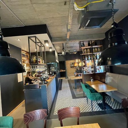 Hotel Am Stadion Vanino Cucina Italian Μπίλεφελντ Εξωτερικό φωτογραφία